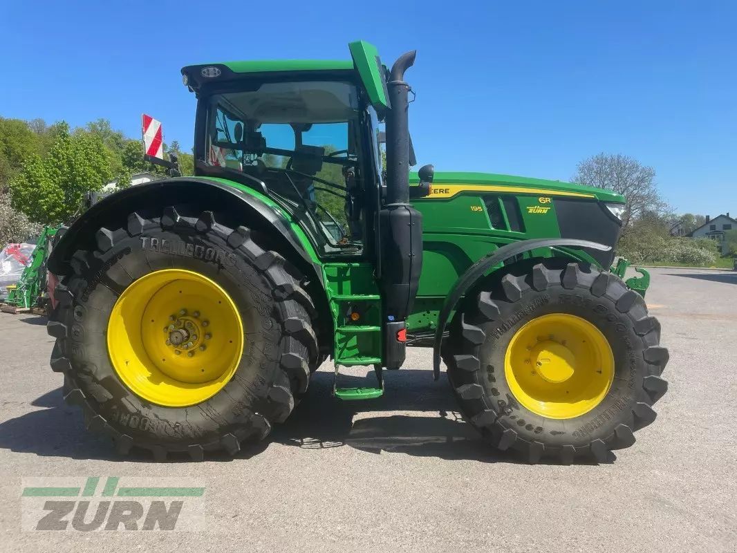 John Deere 6R 195 Tractor €154,000