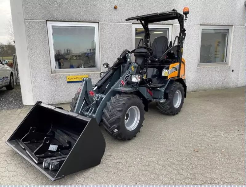 Giant G2500 X-tra HD Ładowarka kołowa 41 437 €
