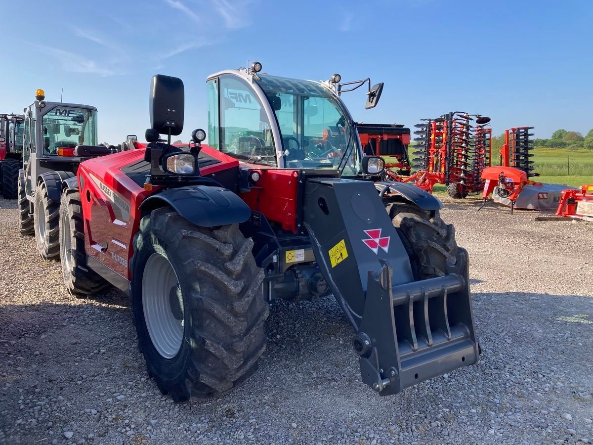 E-FARM: Massey Ferguson th 7038 - Ładowacz teleskopowy - id ZSHVNRZ - 95 000 € - Rok produkcji: 2024 - Motogodziny: 5,Francja