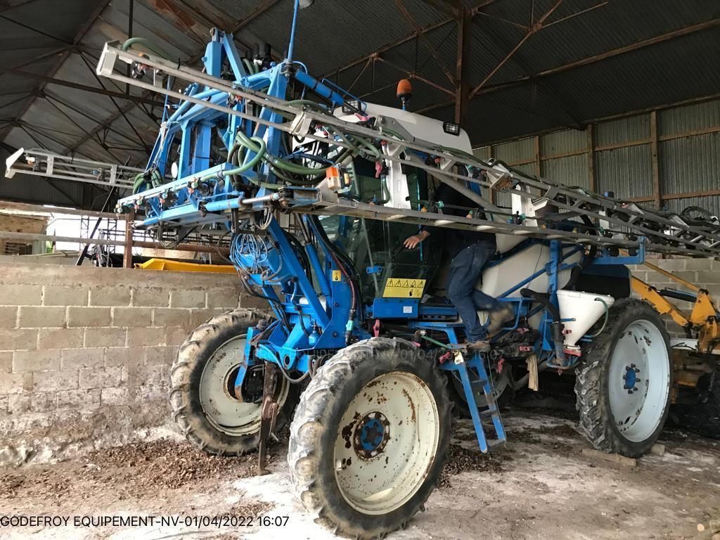 E-FARM: Matrot m24d - Opryskiwacz - id BXCJ1KR - 8900 € - Rok produkcji: 1996 - Motogodziny: 4300,Francja