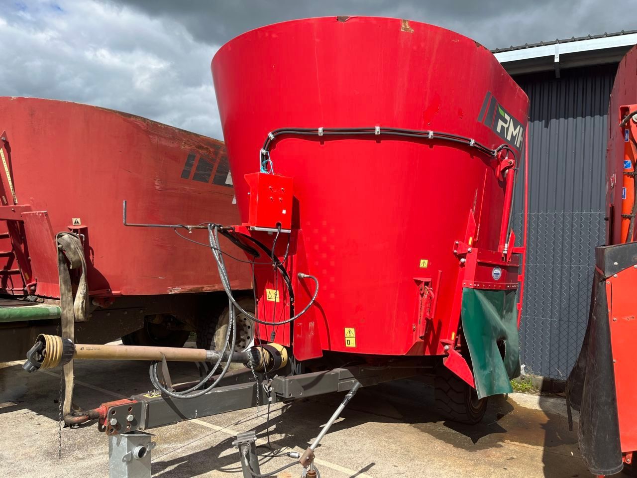 RMH mixell 161 Mixer feeder €8,500