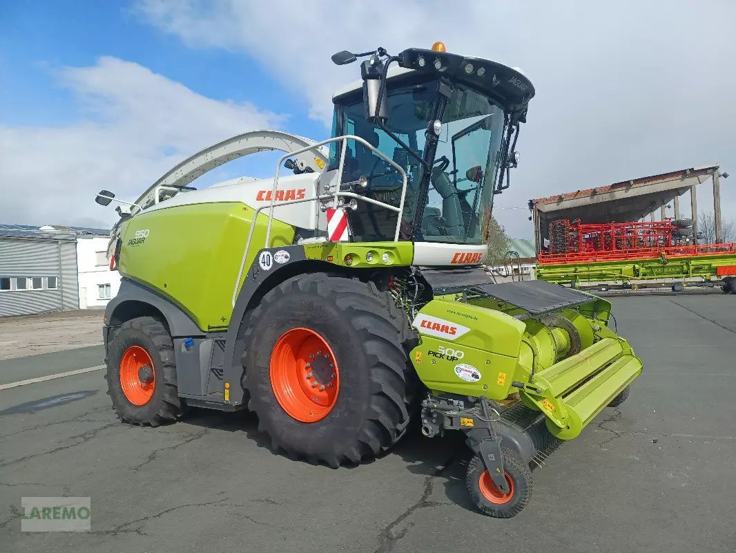 Claas Jaguar 950 Sieczkarnia samobieżna 375 000 €