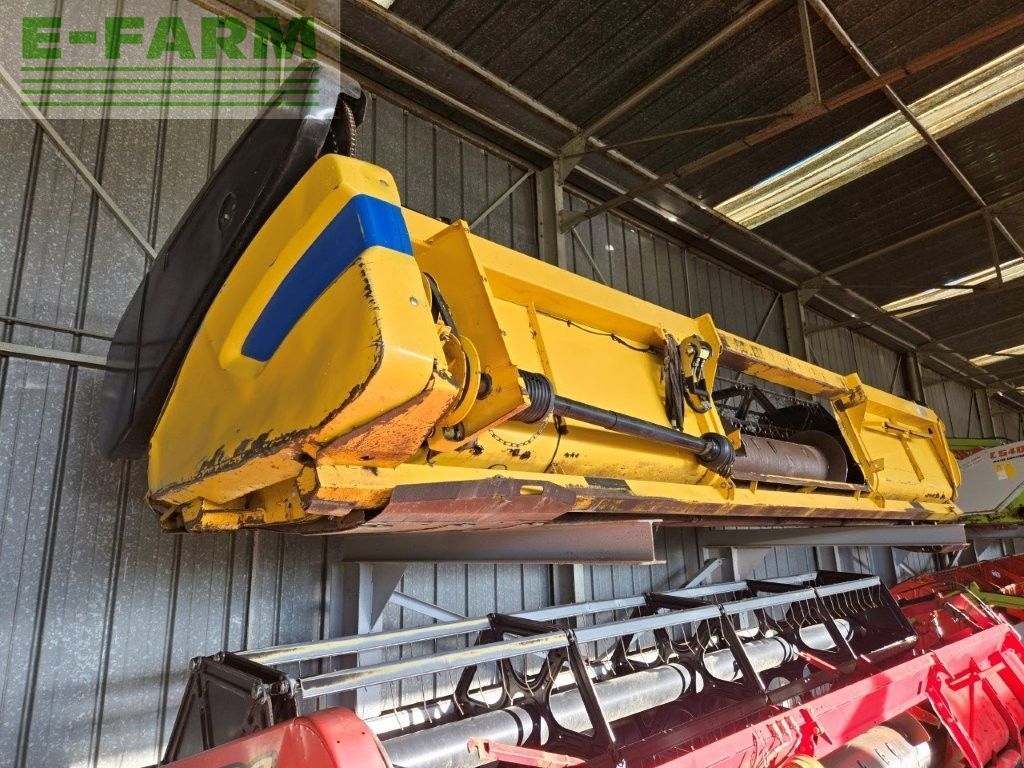 New Holland 6.10m hc Header €7,400
