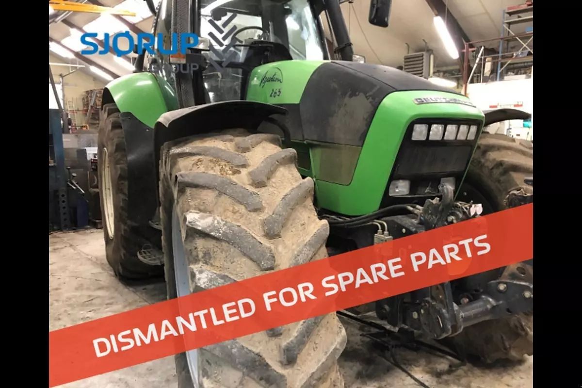 Deutz-Fahr AgroTron 265 Traktor