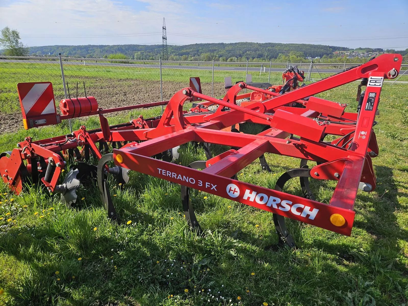 HORSCH Terrano 3 FX Cultivator €12,700