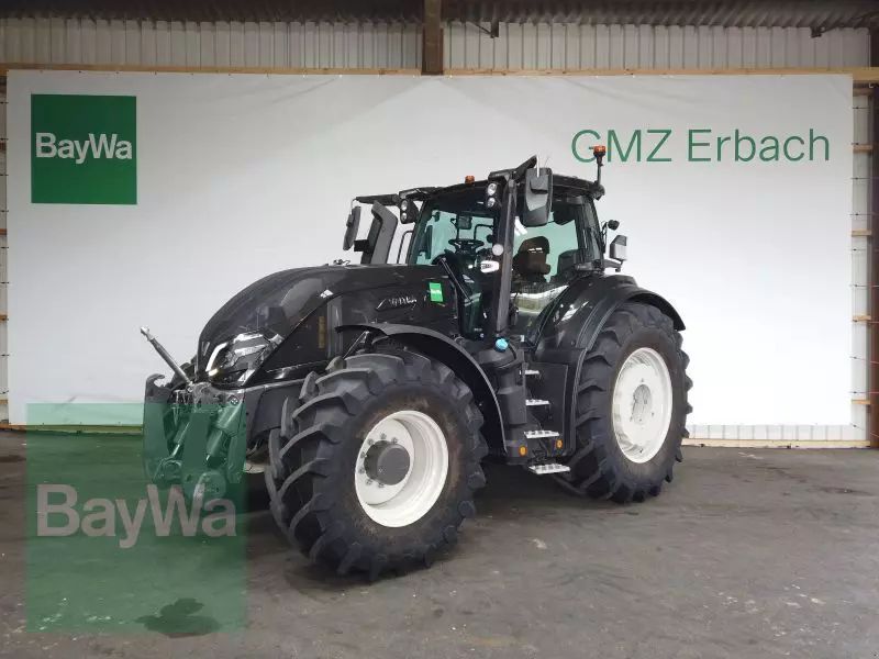 Valtra Q305 Tractor 197.555 EUR