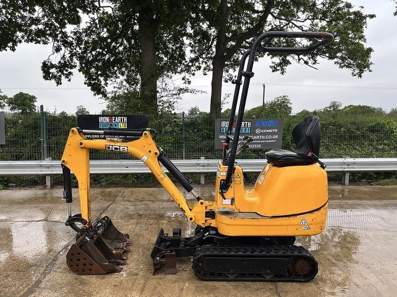 JCB 8008 Escavatore cingolato 8.688 €