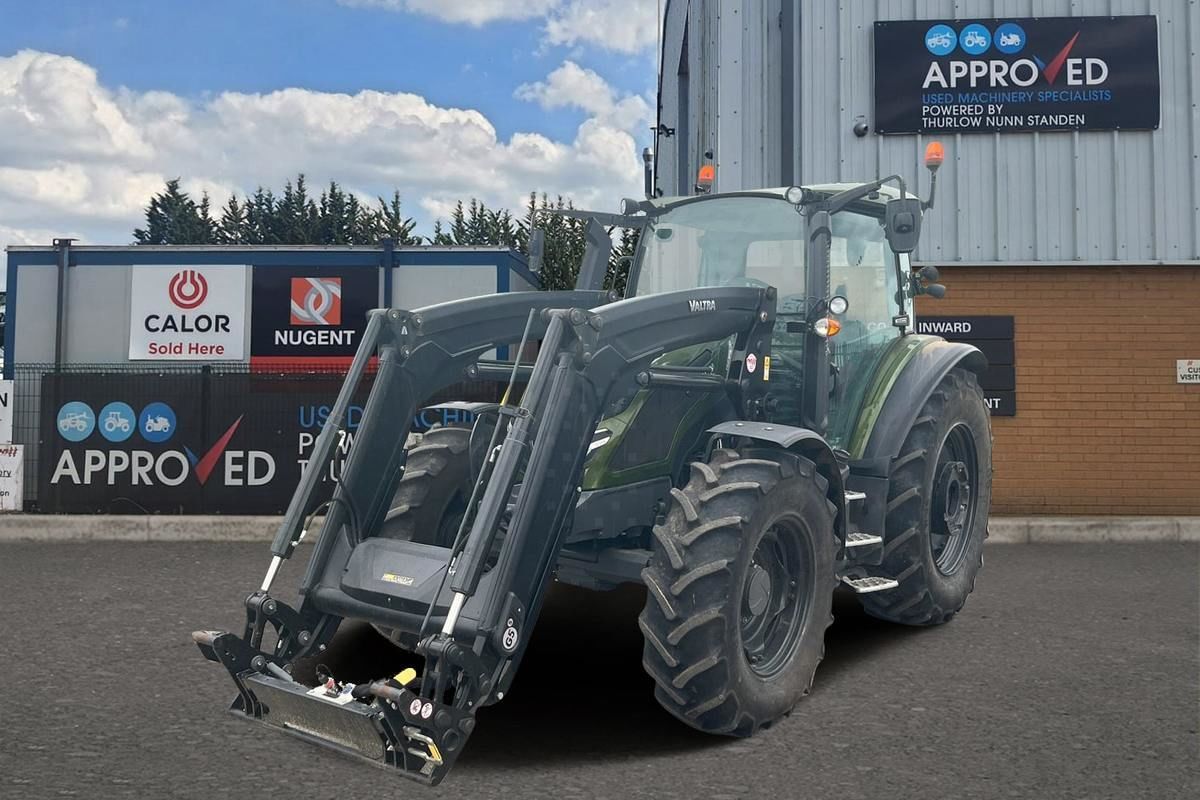 E-FARM: Valtra A135 - Tractor - id 5HELRMX - €75,430 - Year of construction: 2022 - Engine hours: 1,112,United Kingdom