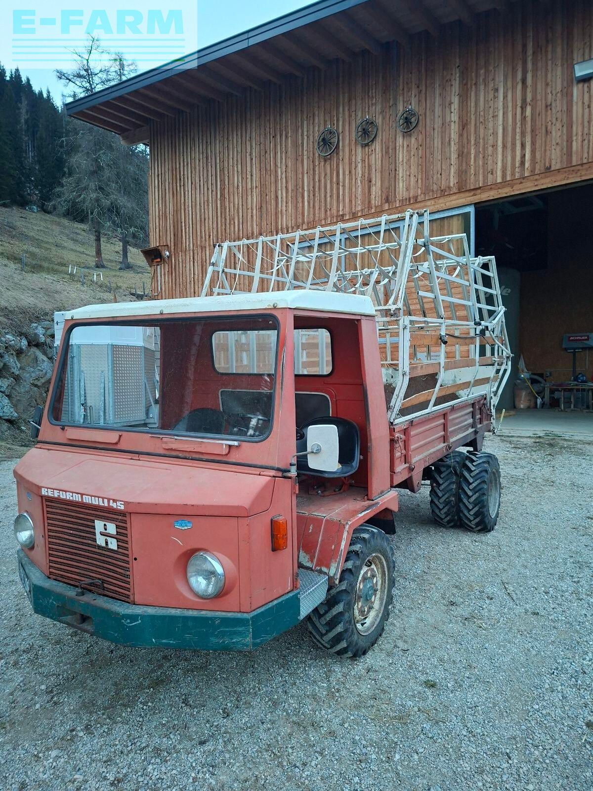 REFORM Motorno vozilo