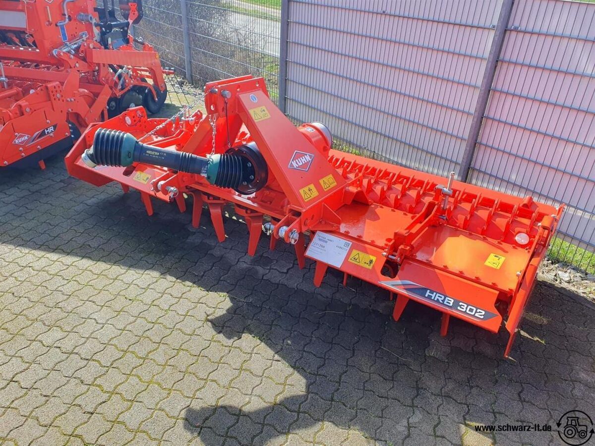 E-FARM: Kuhn HRB 302 D - Rastra de discos y disco compacto - id BT6XAR4 - 13.442 € - Año: 2023 - Alemania