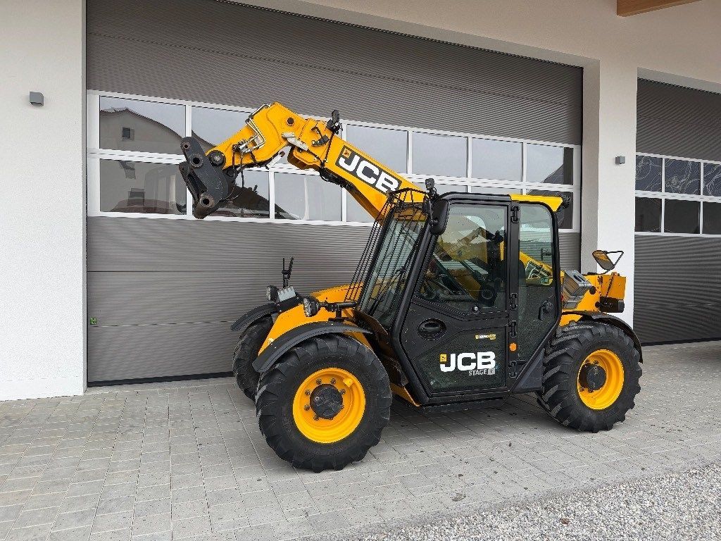 JCB 525-60 Ładowacz teleskopowy 46 900 €