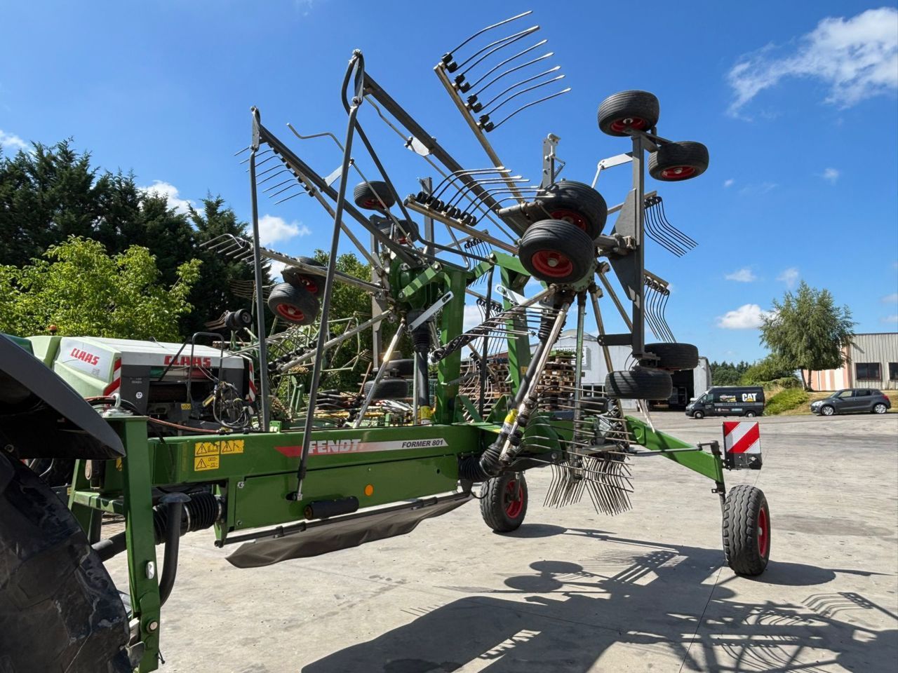 Fendt Former 801 Tedder