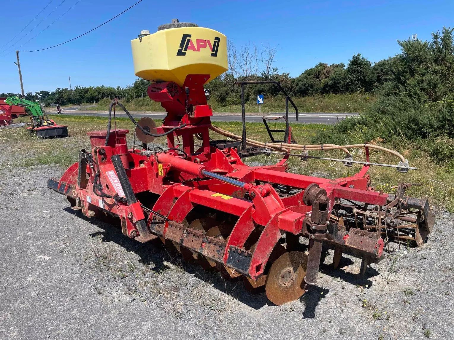 E-FARM: Quivogne déchaumeur diskator 4m quivogne - Cultivateur - id P7YNSWD - 11 000 € - Année: 2013 - France