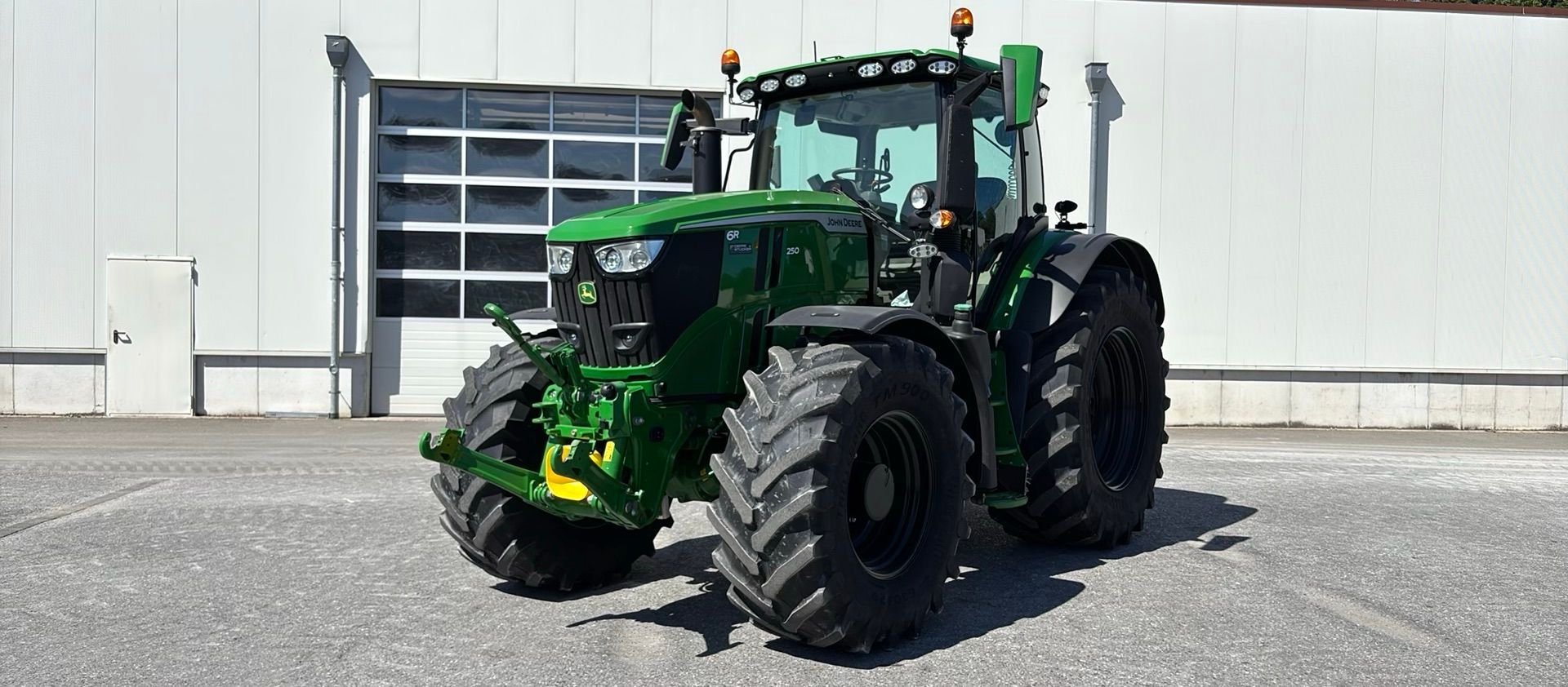 John Deere 6R 250 Tractor €163,000