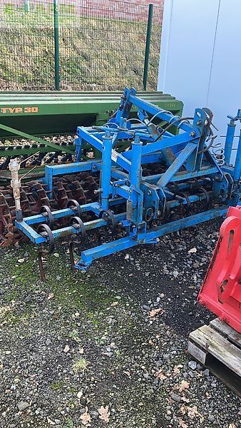 Amazone d7 mit kombi Siewnik rzędowy/agregat uprawowo-siewny 2500 €