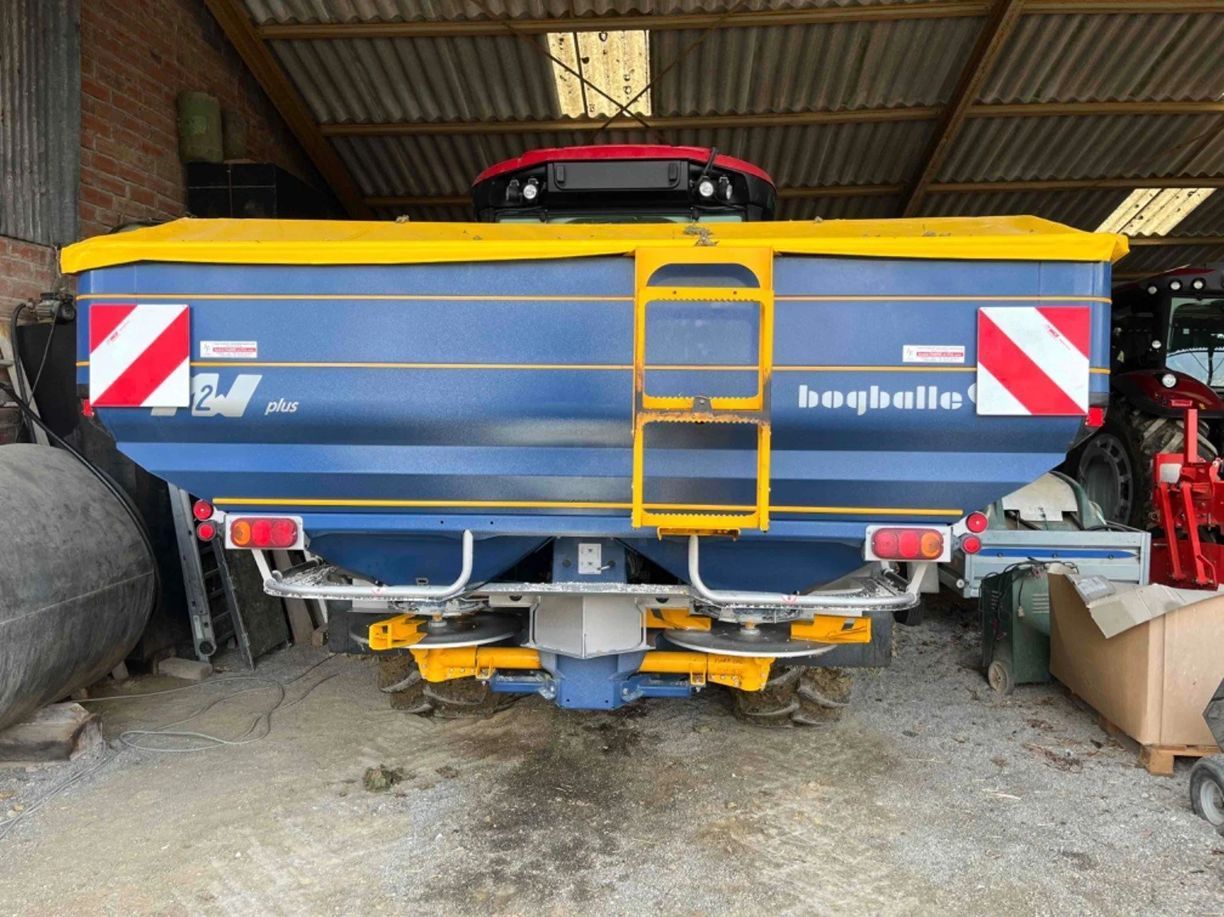 Bogballe mw2 + Rozsiewacz nawozów 7300 €