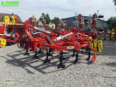 E-FARM: Pöttinger Synkro 4030 K nova - Cultivator - id ZF2LJK6 - €24,917 - Year of construction: 2023 - Austria