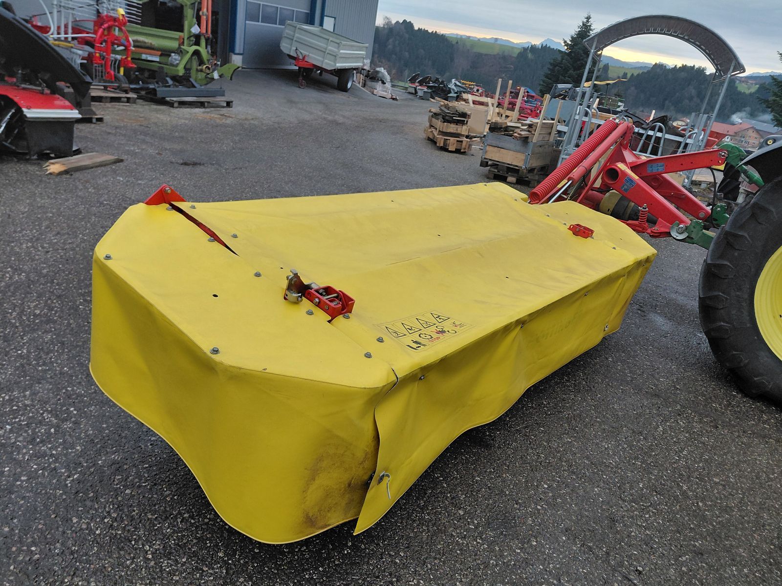 Pöttinger nova disc 305 h Mower €7,800