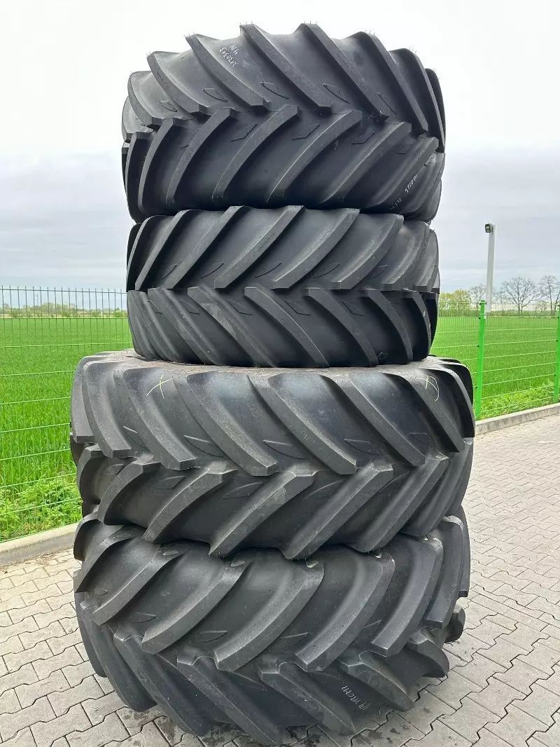 E-FARM: Massey Ferguson 600 FF - Parts - id NQUV8PA - €10,900 - Year of construction: 2022 - Germany