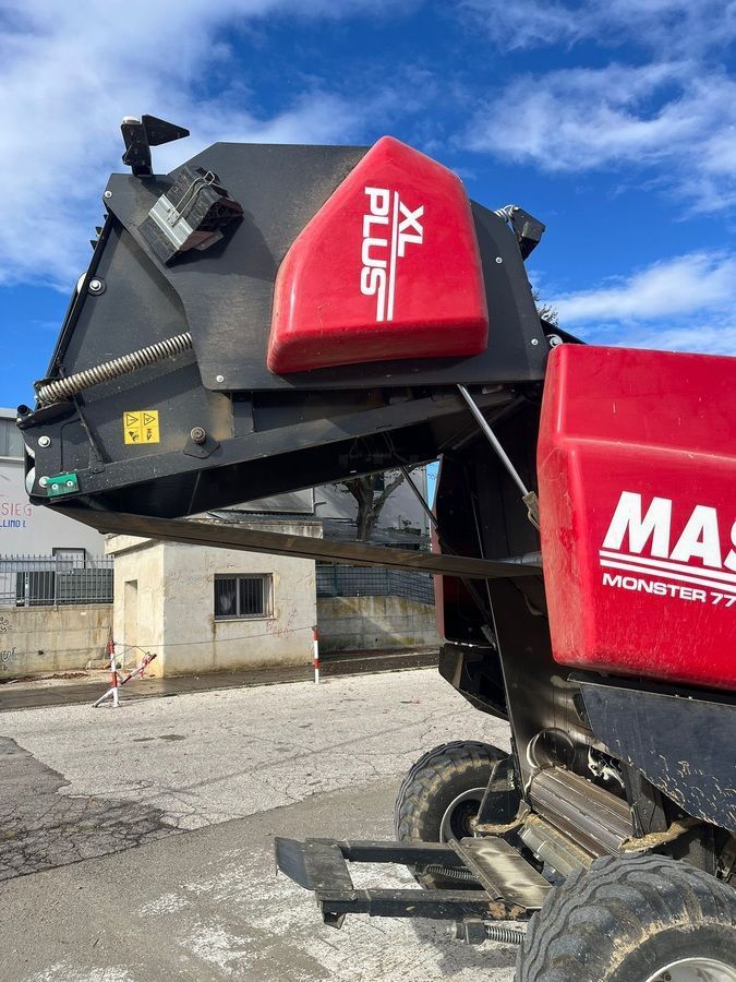 Mascar monster 770 xl plus Пресс-подборщик