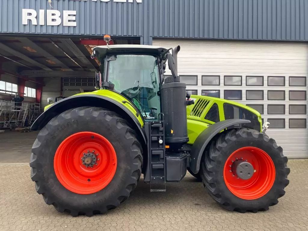 E-FARM: Claas Axion 940 - Tracteur - id M4JEXPX - 180 766 € - Année: 2022 - Lecture du nombre d'heure: 2 818,Puissance du moteur (chevaux): 380,Danemark