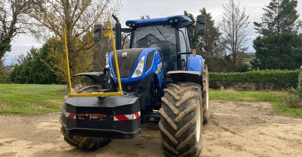 E-FARM: New Holland T7.230 - Traktor - id FH9K96Z - 87.000 € - Baujahr: 2020 - Abgelesene Motorstunden: 2.990,Motorleistung (PS): 230,Frankreich