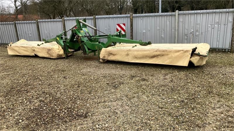 Krone easy cut 9140 + 32p Rake €9,301