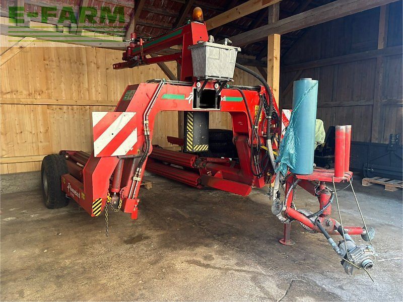 Kverneland un 7655 ballenwickler Pług 7500 €