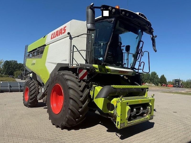 E-FARM: Claas Lexion 7700 - Combine harvester - id GUJDDBV - €340,000 - Year of construction: 2023 - Engine hours: 705,Engine power (HP): 549,Germany