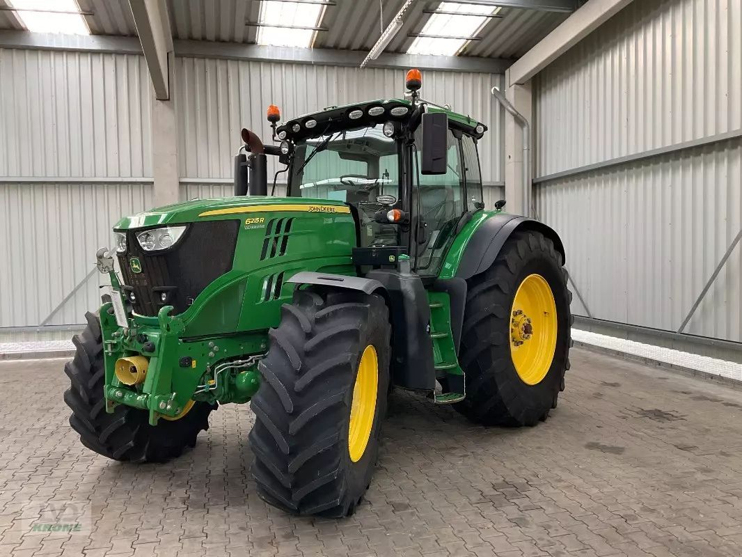 John Deere 6215 R Трактор 109 200 €
