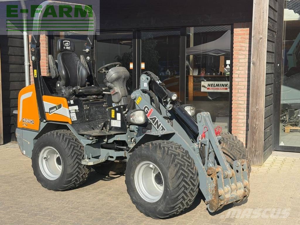 Giant g 2500 x-tra Wheel loader €33,500