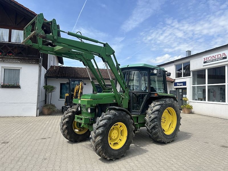 John Deere 2850 a sg 2/hl tractor €16,723