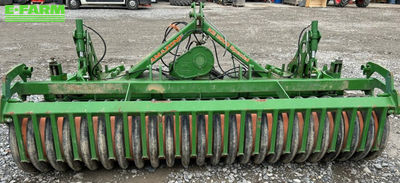 E-FARM: Amazone KE 3000 Special - Power harrow - id FBSRJMN - €12,500 - Year of construction: 2007 - France