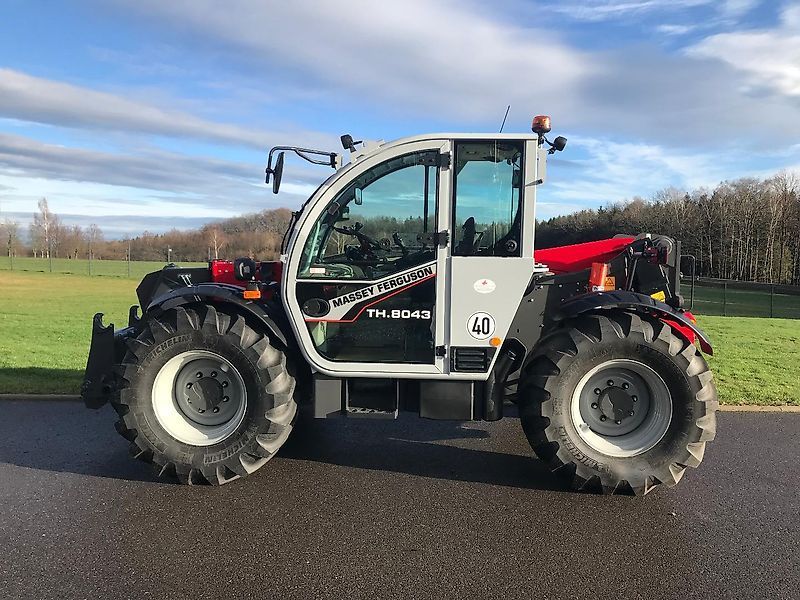 E-FARM: Massey Ferguson mf th 8043 exclusive - Ładowacz teleskopowy - id MDDSJCG - Rok produkcji: 2023 - Motogodziny: 55,Moc silnika: 135,Niemcy