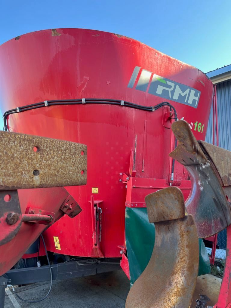 E-FARM: RMH mixell 161 - Mixer feeder - id 7QIEI1Q - €11,000 - Year of construction: 2014 - France