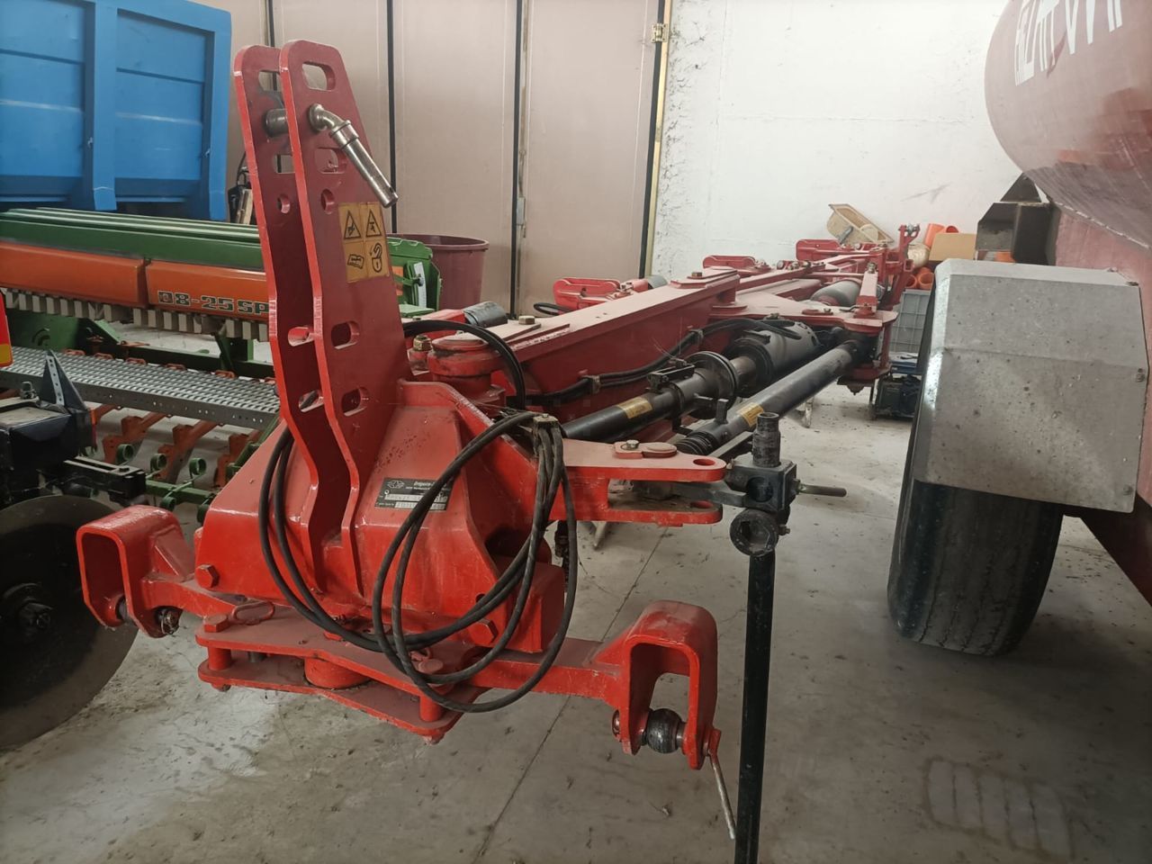 E-FARM: GREGOIRE BESSON shr wz7 416 83 114 - Arado - id IGBWUUG - 13.000 € - Año: 2005 - Italia