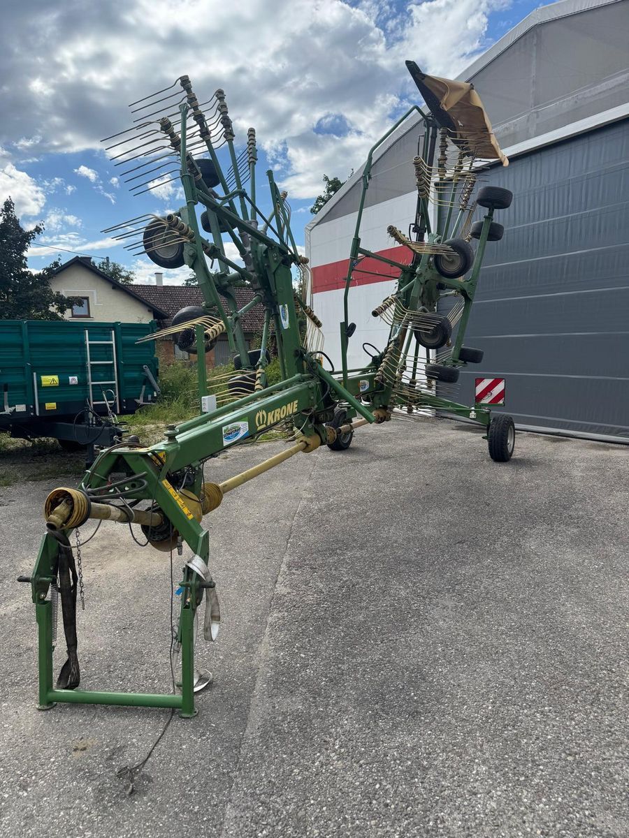 E-FARM: Krone schwadro 809 - Faneuse - id HPLVRCD - 12 301 € - Année: 2012 - Autriche