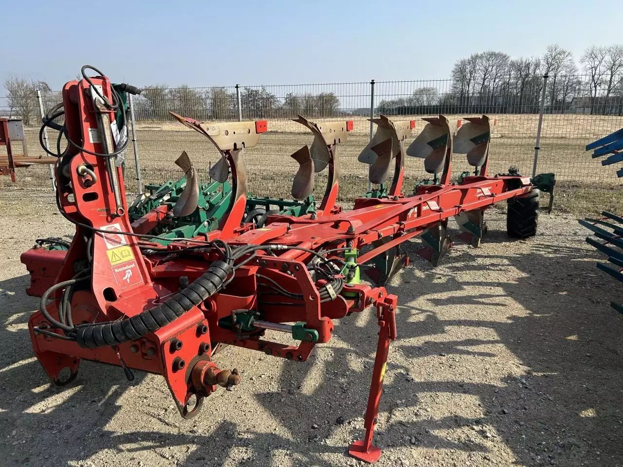 E-FARM: Kverneland EG 100/300 - Pflug - id ECQFLSQ - 26.805 € - Baujahr: 2018 - Dänemark