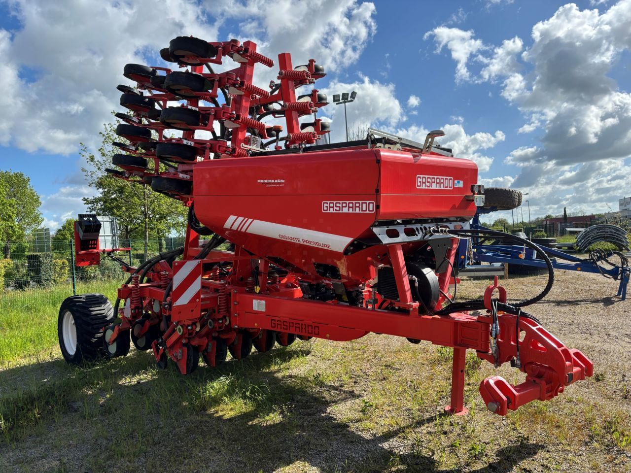 E-FARM: Maschio gigante 600 - Semoir direct - id P1NLUDE - 79 000 € - Année: 2024 - France