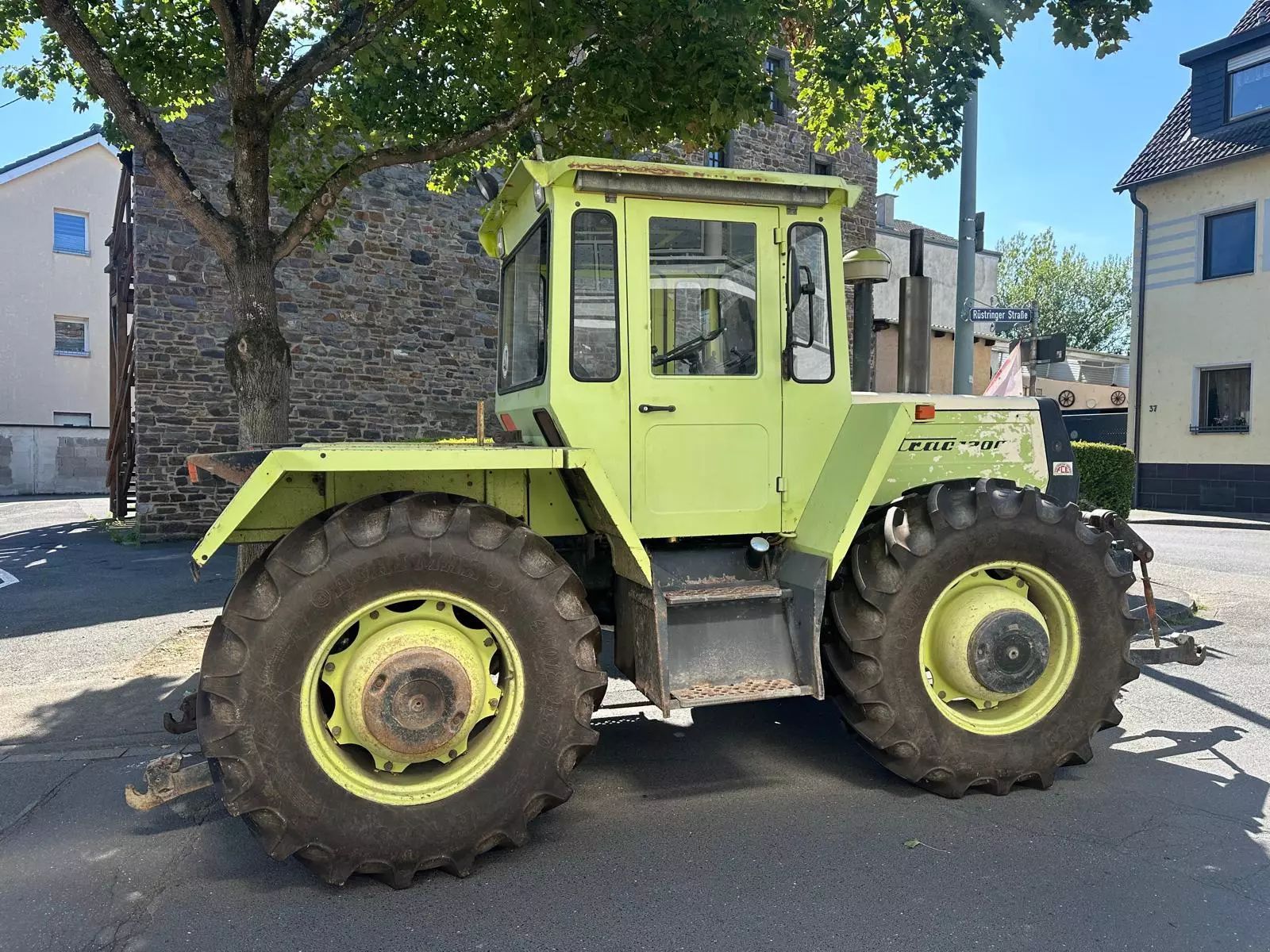 Mercedes-Benz Trac 1300 Tracteur 62 500 €