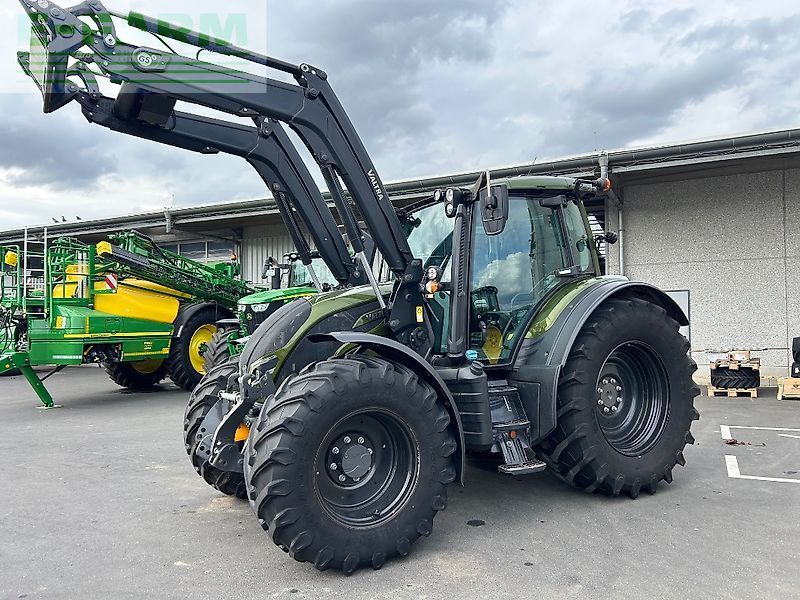 Valtra n175 Tractor €99,000