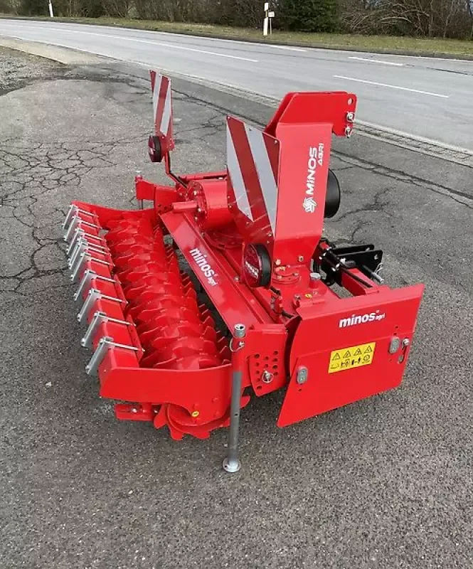 E-FARM: Agria kreiselegge wein,- und obstbau m-dram-1500-am mit packerwalze - Power harrow - id LIV3AB2 - €6,480 - Year of construction: 2023 - Germany
