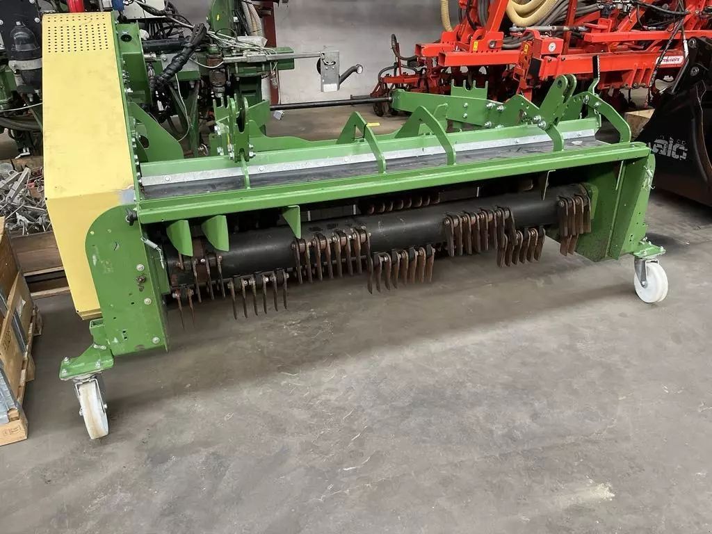 E-FARM: Krone prechop - Presse à balles - id AC82AZG - 8 703 € - Danemark
