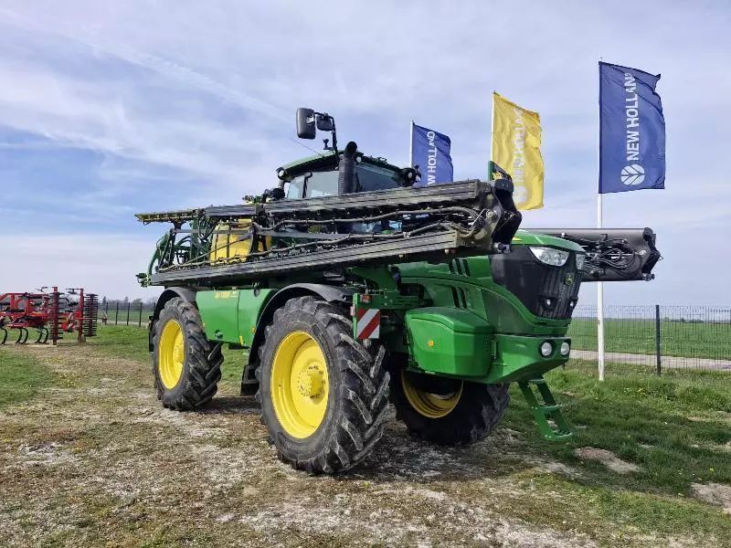 John Deere R4150i Pulverizador 260.000 €