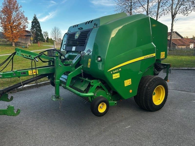 John Deere F440M Πρέσσα 25.900 €