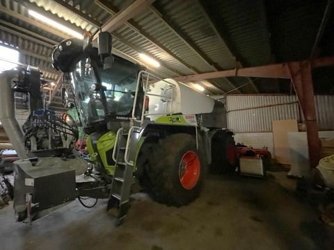 E-FARM: Claas Xerion 4000 SADDLE TRAC - Tractor - id HCGRPGF - €150,000 - Year of construction: 2013 - Engine hours: 9,162,Engine power (HP): 419,Germany