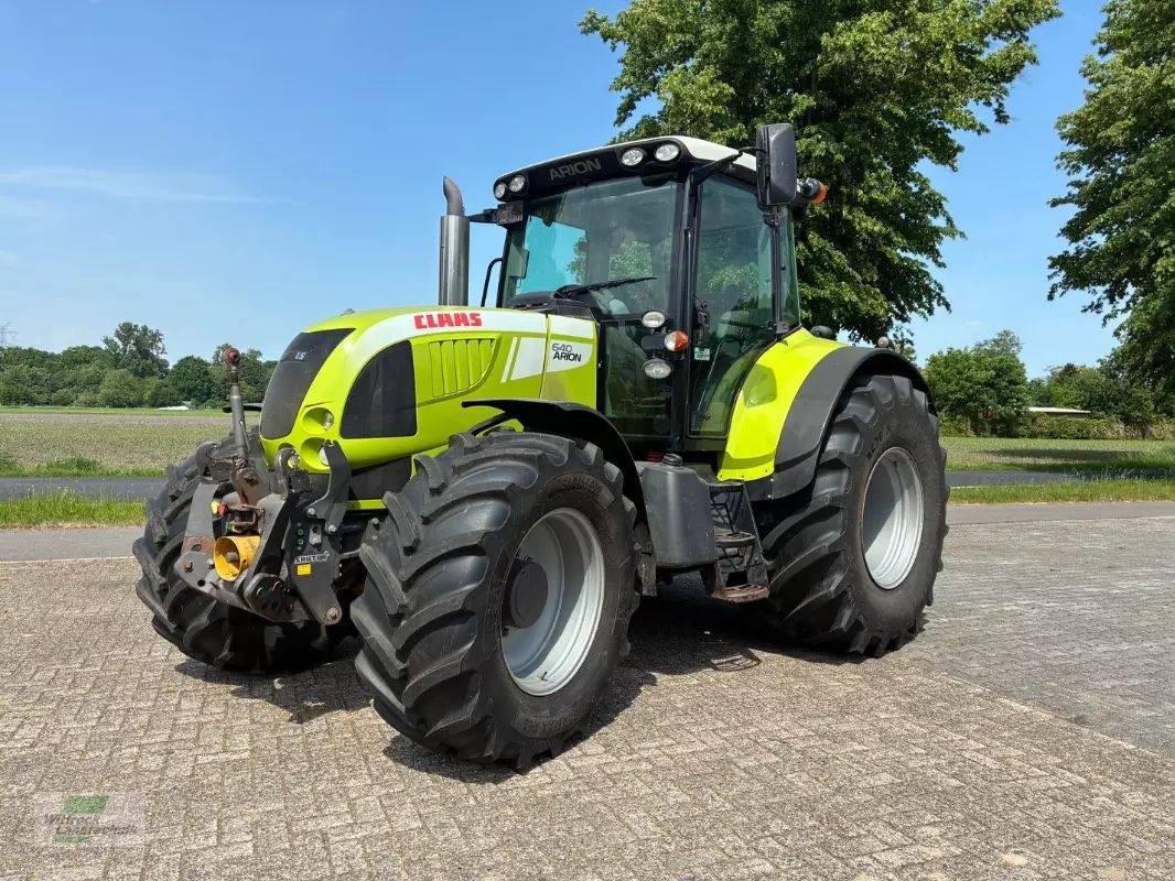 Claas Arion 640 CIS Tractor €46,000