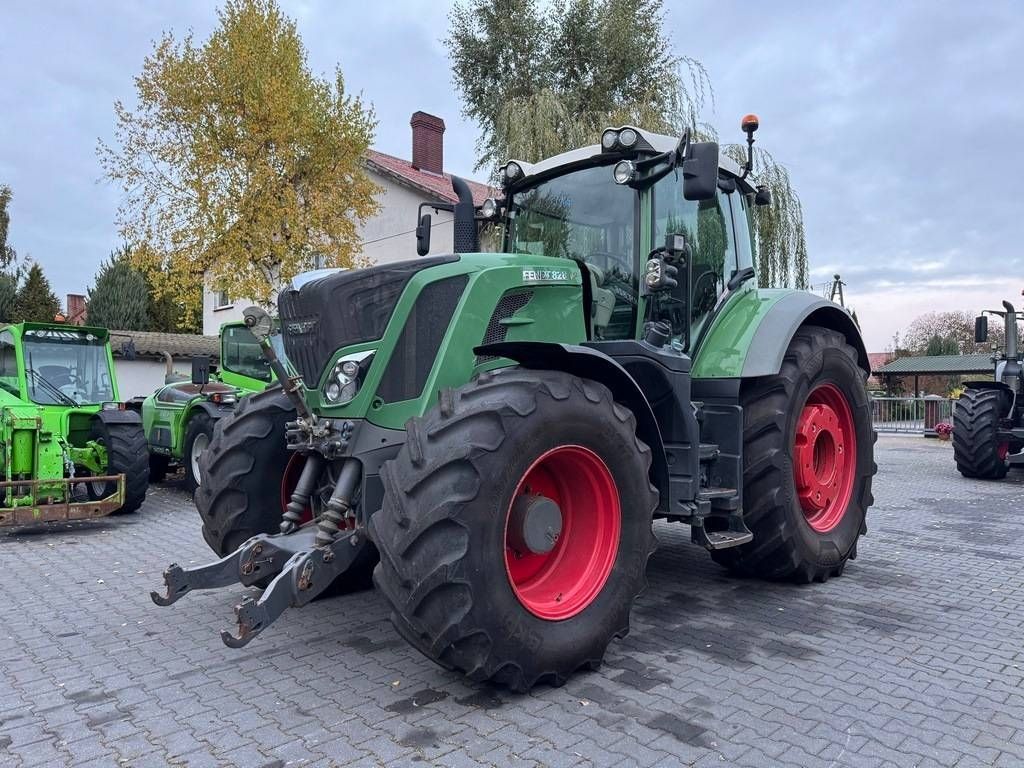 Fendt 828 Vario Profi Plus Tractor 62.580 EUR