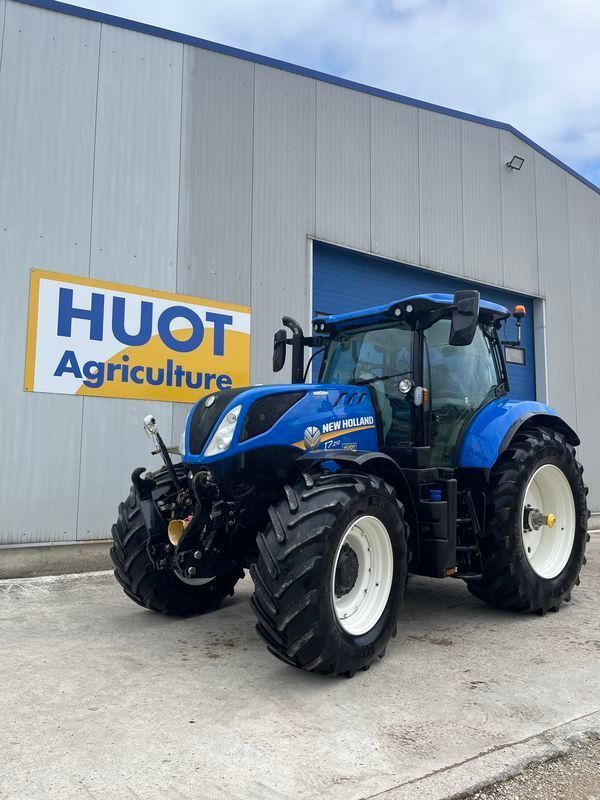 New Holland T7.210 Tractor €93,000