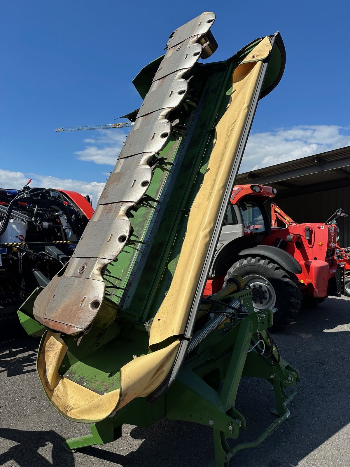 Krone EasyCut R 320 CV Faucheuse 9 334 €